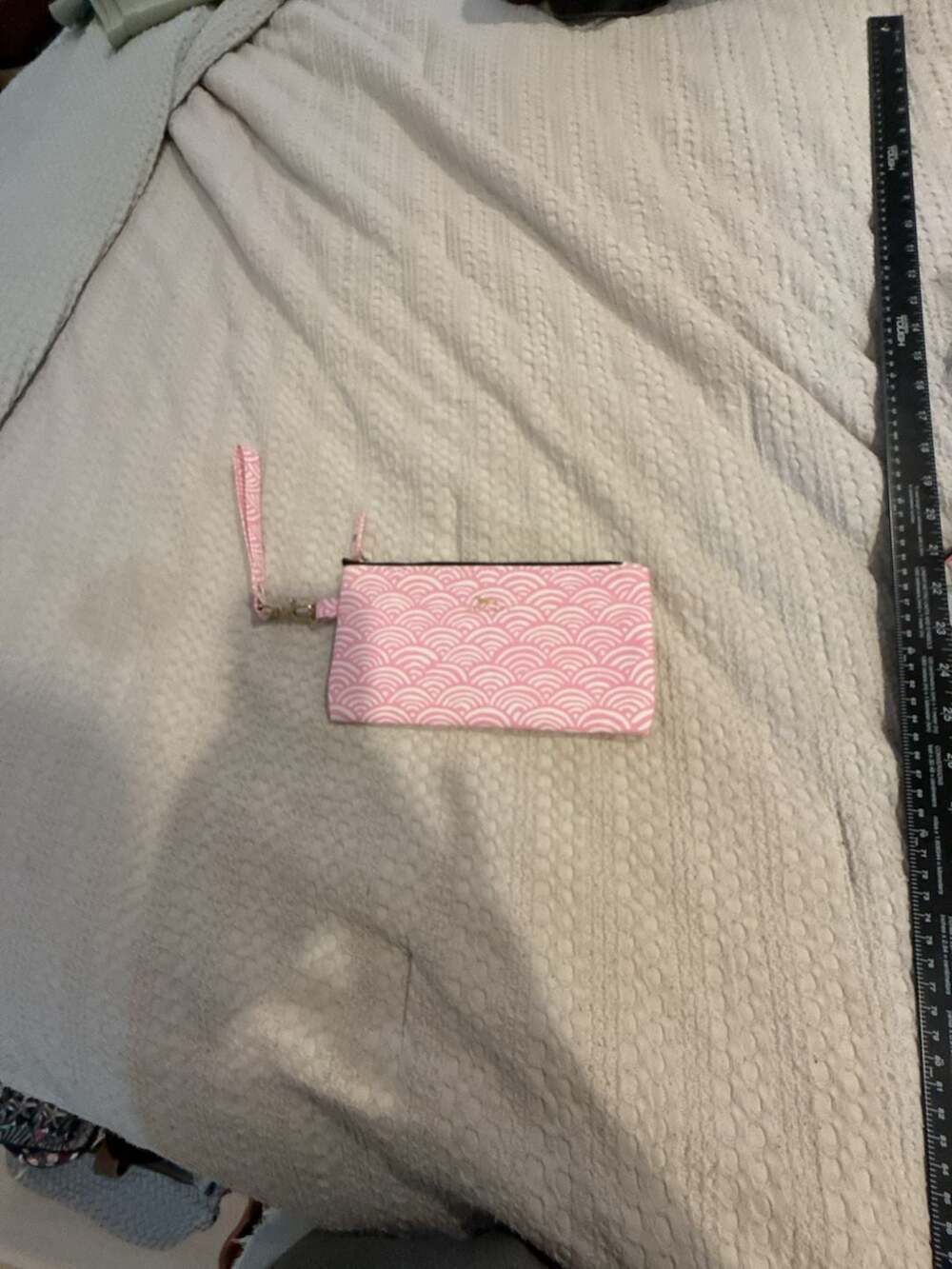 Scout Pink and White Arch Pattern Wristlet Clutch